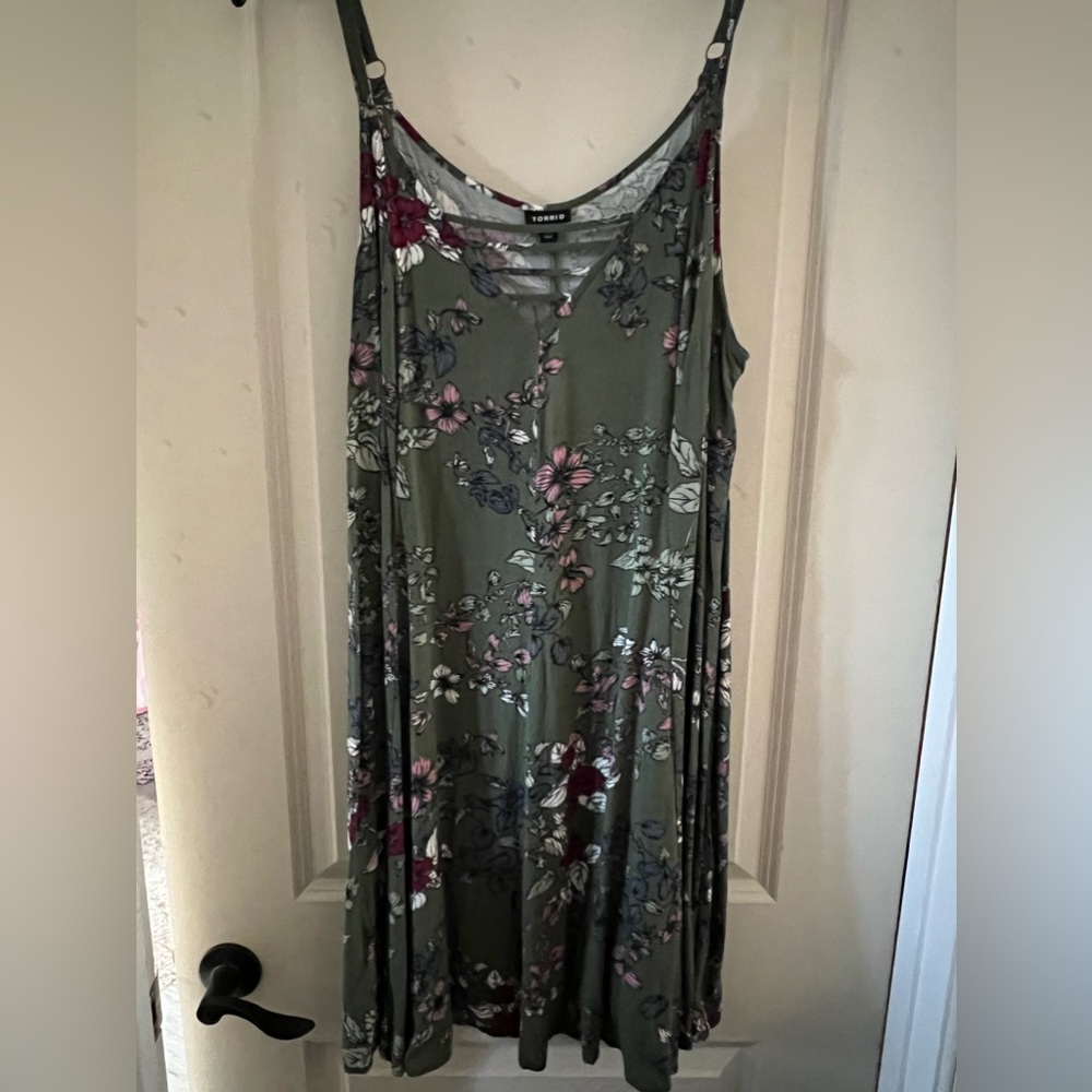 Torrid Dress- spaghetti strap dress